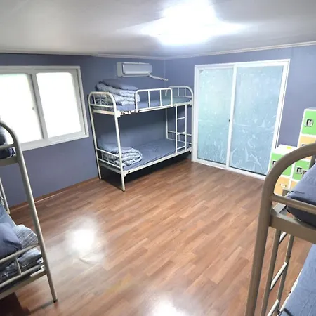Kimchee Hongdae Guesthouse